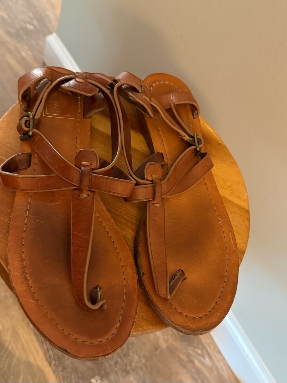Frye Women's Brown Leather T-Strap Sandals